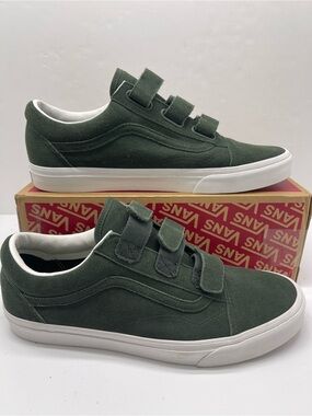 Vans Men’s Sz 12 Old Skool Velcro Suede Pine Forest
VN000DAFEN6 Sneakers